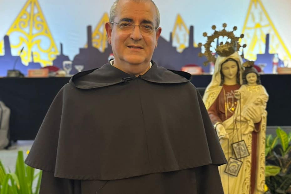 Desiderio-Garcia PRiore Generale O.Carm.